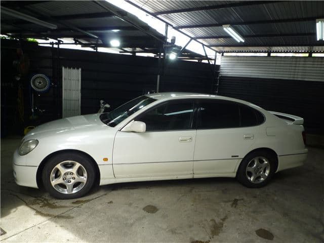 1998 Toyota Aristo JDM car for sale — photo 17 of 20