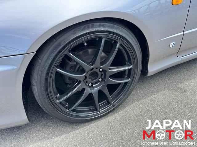 1998 Nissan Skyline JDM car for sale — photo 4 of 8