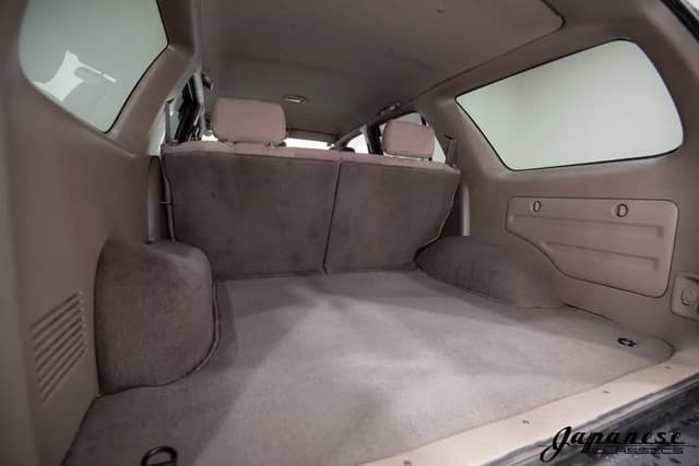 2000 Toyota Hilux Surf JDM car for sale — photo 22 of 25