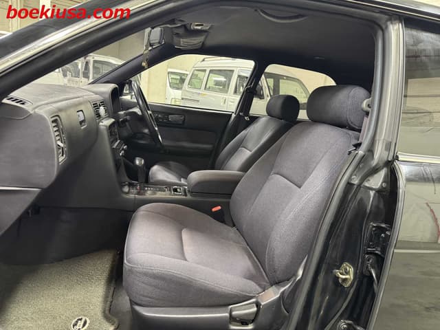 1992 Nissan Cedric JDM car for sale — photo 16 of 25