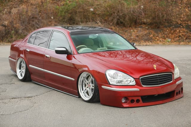 2001 Nissan Cima JDM car for sale — photo 2 of 25