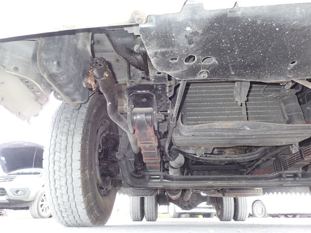 1990 Isuzu Elf JDM car for sale — photo 17 of 25