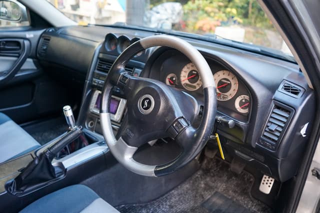 2000 Nissan Skyline JDM car for sale — photo 12 of 24