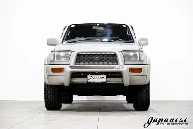 1996 Toyota Hilux JDM car for sale — photo 2 of 25