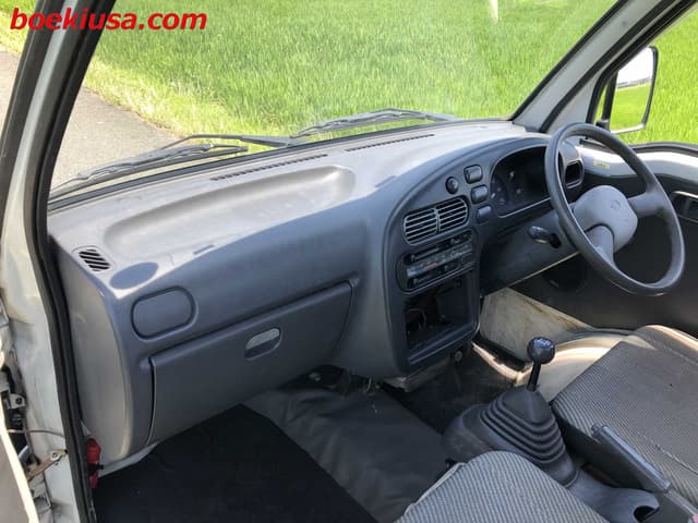 1995 Daihatsu Hijet JDM car for sale — photo 9 of 21