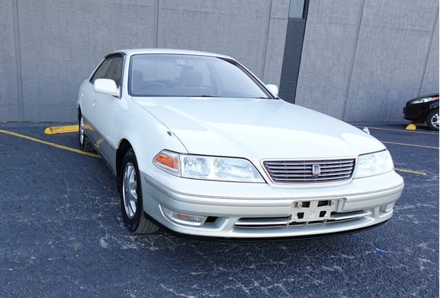 1998 Toyota Mark II JDM car for sale — photo 2 of 12