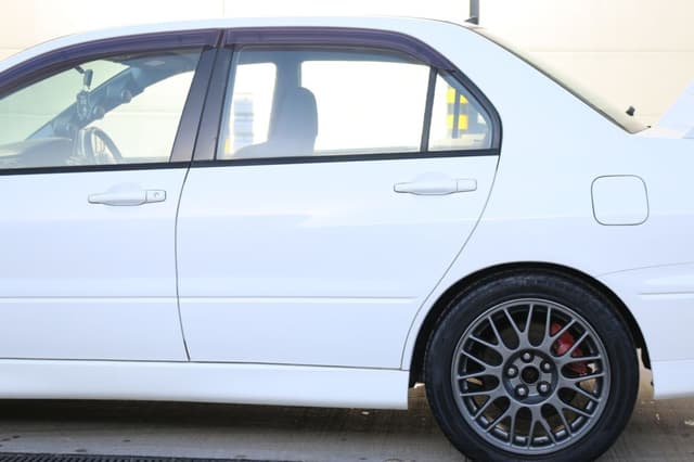 1999 Mitsubishi Lancer Evolution JDM car for sale — photo 19 of 25