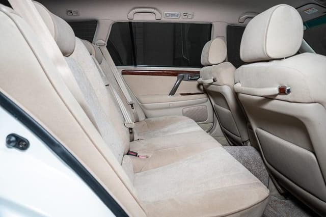 2003 Toyota Crown JDM car for sale — photo 16 of 18