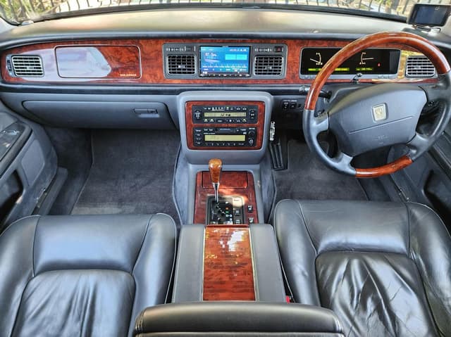 1998 Toyota Century JDM car for sale — photo 14 of 24