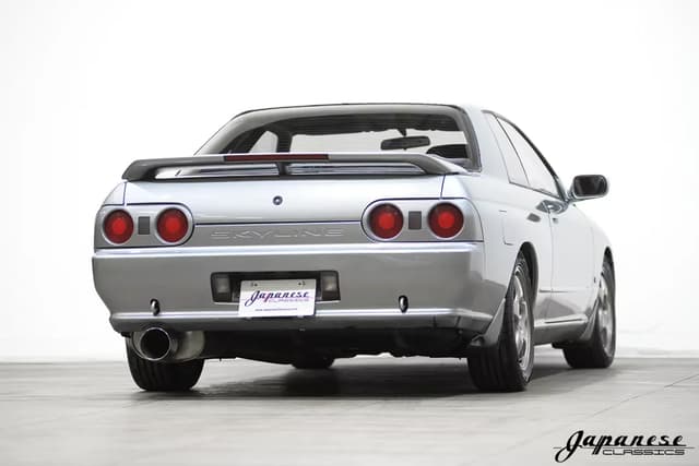 1991 Nissan Skyline JDM car for sale — photo 8 of 25