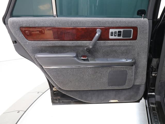1997 Toyota Century JDM car for sale — photo 20 of 25
