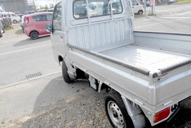 2010 Subaru Sambar JDM car for sale — photo 2 of 25