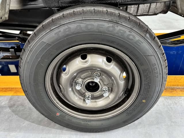 2000 Suzuki Carry JDM car for sale — photo 15 of 24