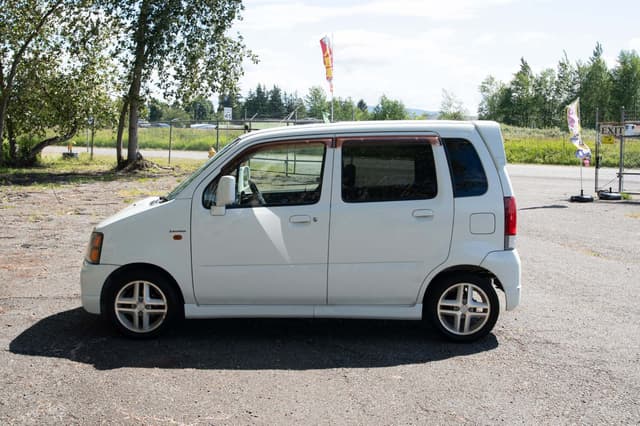 2000 Suzuki Wagon R JDM car for sale — photo 3 of 23