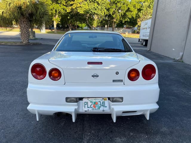 1998 Nissan Skyline JDM car for sale — photo 12 of 25