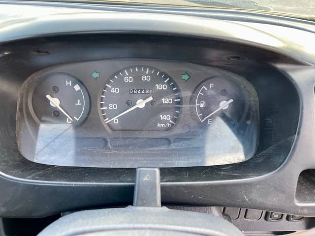 1999 Daihatsu Hijet JDM car for sale — photo 16 of 25