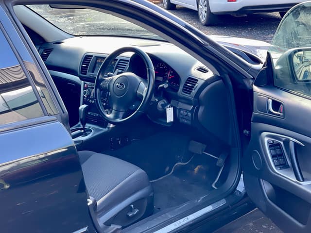 2006 Subaru Legacy JDM car for sale — photo 15 of 23