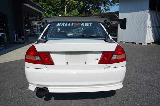 1996 Mitsubishi Lancer Evolution JDM car for sale — photo 8 of 25