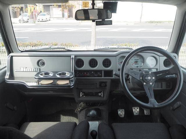 1997 Suzuki Jimny JDM car for sale — photo 8 of 20