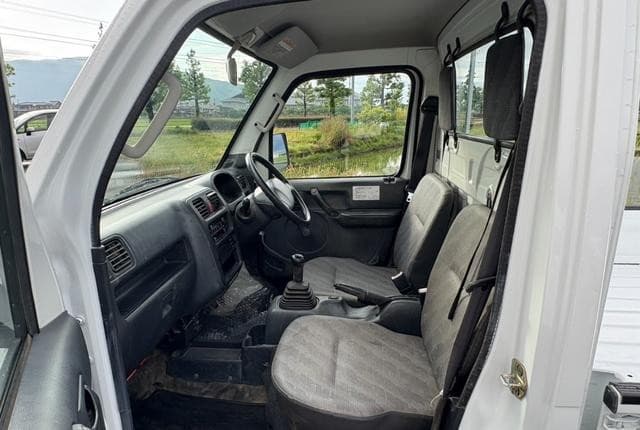 2004 Suzuki Carry JDM car for sale — photo 13 of 18
