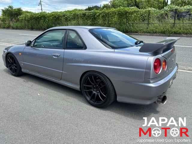 1998 Nissan Skyline JDM car for sale — photo 3 of 8