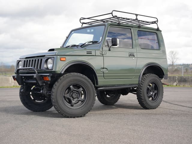 1990 Suzuki Jimny JDM car for sale — photo 2 of 10