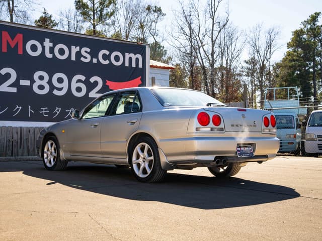 1998 Nissan Skyline JDM car for sale — photo 9 of 10