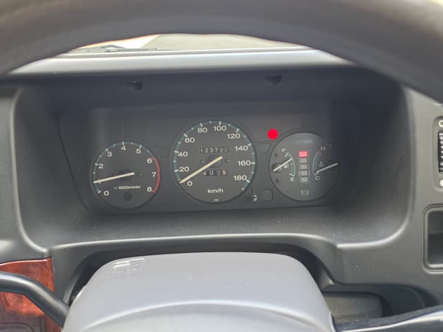 1996 Honda Stepwagon JDM car for sale — photo 9 of 15