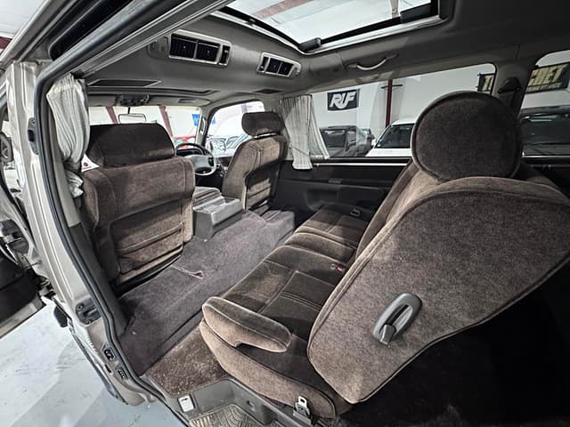 1995 Toyota HiAce JDM car for sale — photo 17 of 25