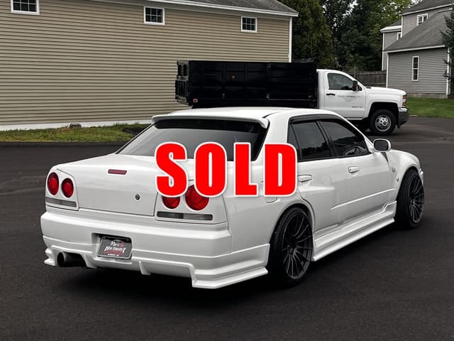 1999 Nissan Skyline JDM car for sale — photo 3 of 25