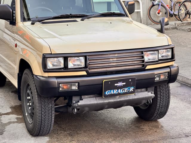 2003 Mitsubishi Pajero Mini JDM car for sale — photo 13 of 25