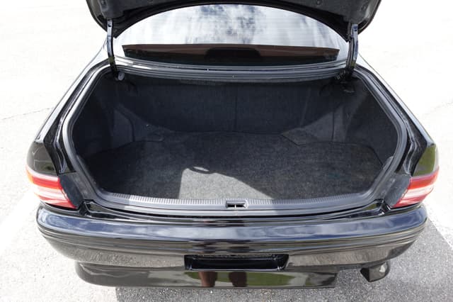 1997 Toyota Mark II JDM car for sale — photo 17 of 19