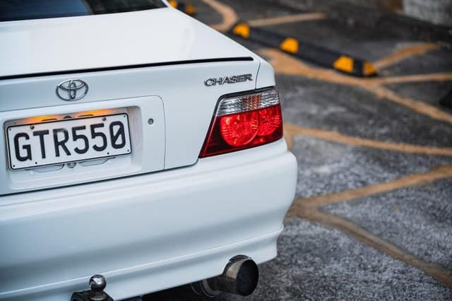1998 Toyota Chaser JDM car for sale — photo 15 of 20