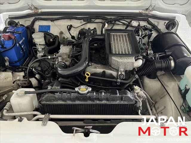 1998 Suzuki Jimny JDM car for sale — photo 9 of 25