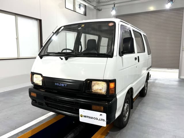 1993 Daihatsu Hijet JDM car for sale — photo 2 of 25