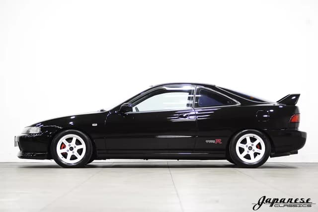 1995 Honda Integra JDM car for sale — photo 4 of 25