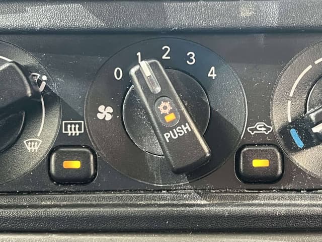 1999 Mitsubishi Pajero Mini JDM car for sale — photo 13 of 25