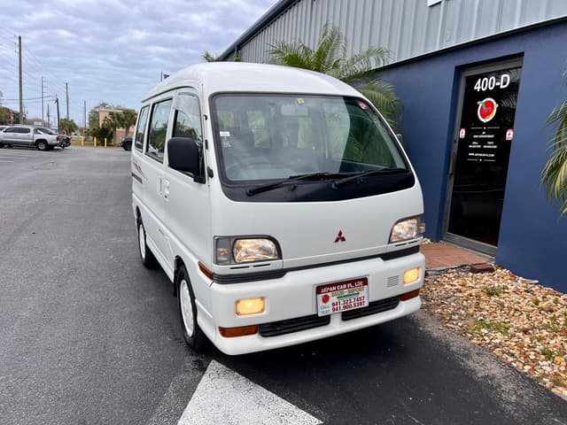 1995 Mitsubishi Bravo Minivan JDM car for sale — photo 2 of 25