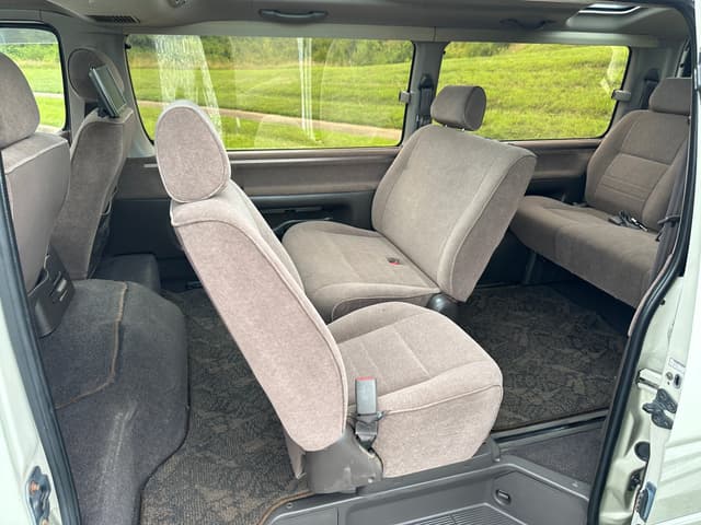 1999 Toyota HiAce JDM car for sale — photo 14 of 20