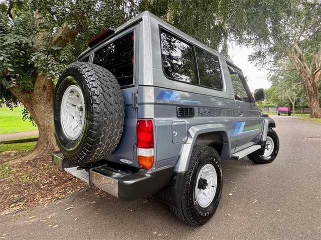 1999 Toyota Land Cruiser JDM car for sale — photo 9 of 25