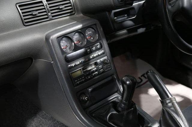 1993 Nissan Skyline JDM car for sale — photo 20 of 25