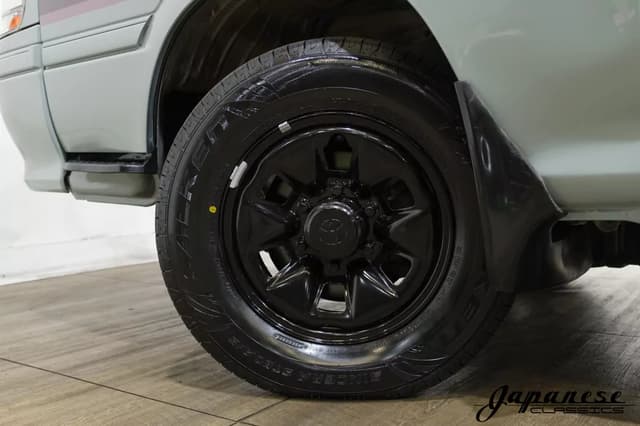 1998 Toyota HiAce JDM car for sale — photo 24 of 25