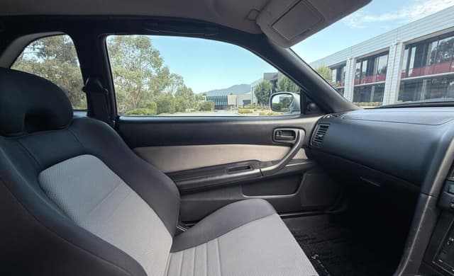 1998 Nissan Skyline JDM car for sale — photo 14 of 25