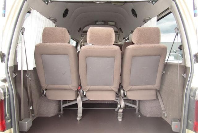 2002 Toyota HiAce JDM car for sale — photo 12 of 20