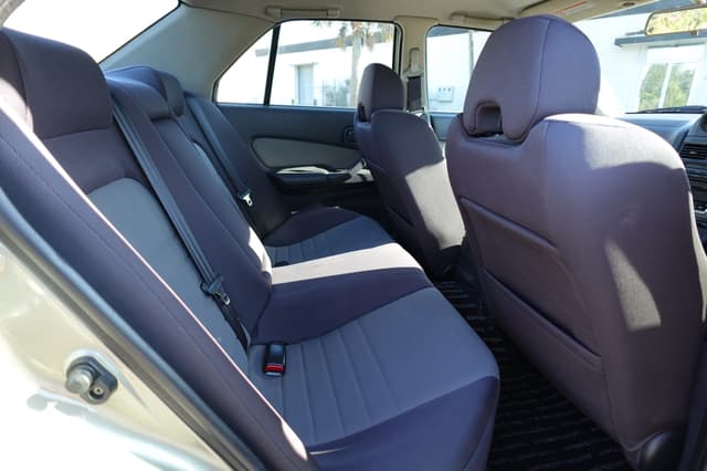 1998 Nissan Skyline JDM car for sale — photo 4 of 18