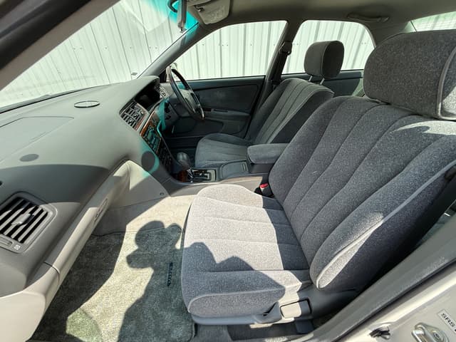 1998 Toyota Mark II JDM car for sale — photo 10 of 21