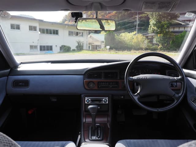 1991 Nissan Laurel JDM car for sale — photo 2 of 25