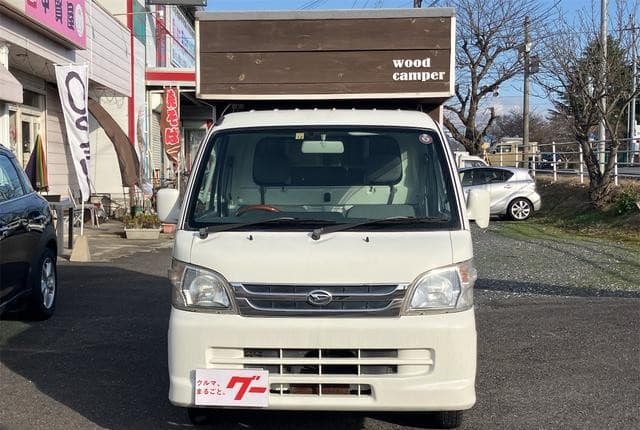 2009 Daihatsu Hijet JDM car for sale — photo 2 of 25