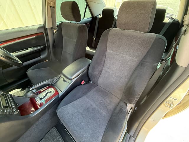 2000 Toyota Mark II JDM car for sale — photo 11 of 23