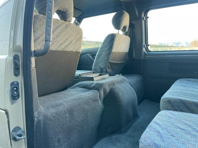 1991 Mitsubishi Delica JDM car for sale — photo 7 of 25
